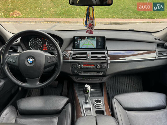 БМВ Х5 2012 в Киеве на Automoto.ua Серый БМВ Х5, объемом двигателя 2.98 л и пробегом 285 тыс. км за 12500 $, фото 28 на Automoto.ua