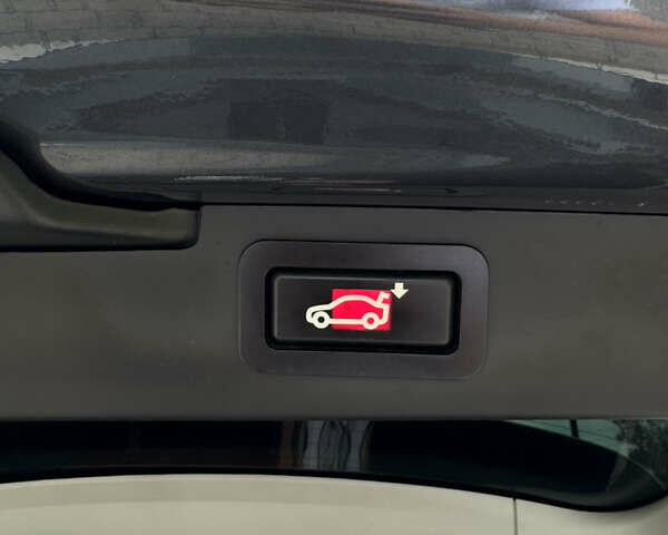 Серый БМВ Х5, объемом двигателя 2.99 л и пробегом 230 тыс. км за 18200 $, фото 16 на Automoto.ua