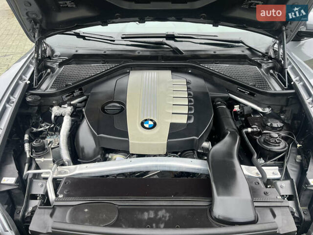 Серый БМВ Х5, объемом двигателя 3 л и пробегом 242 тыс. км за 18450 $, фото 36 на Automoto.ua