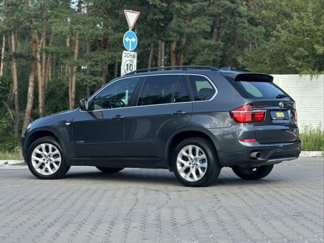 Сірий БМВ Х5, об'ємом двигуна 3 л та пробігом 214 тис. км за 12800 $, фото 5 на Automoto.ua