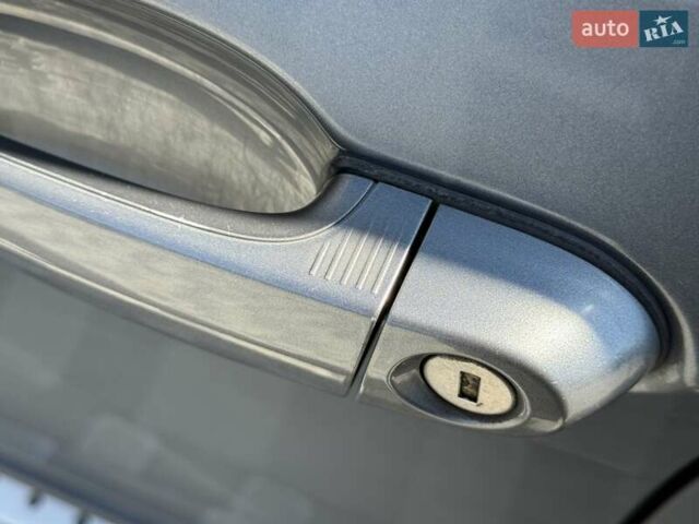 Серый БМВ Х5, объемом двигателя 3 л и пробегом 253 тыс. км за 15700 $, фото 21 на Automoto.ua