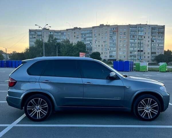 Серый БМВ Х5, объемом двигателя 3 л и пробегом 310 тыс. км за 22000 $, фото 4 на Automoto.ua