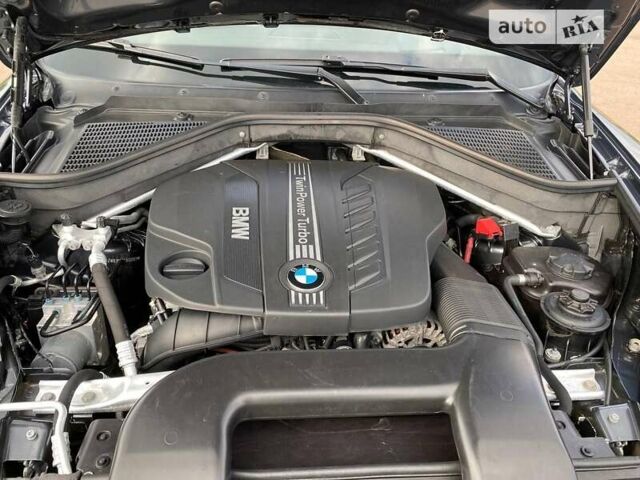 Сірий БМВ Х5, об'ємом двигуна 2.99 л та пробігом 227 тис. км за 21499 $, фото 14 на Automoto.ua