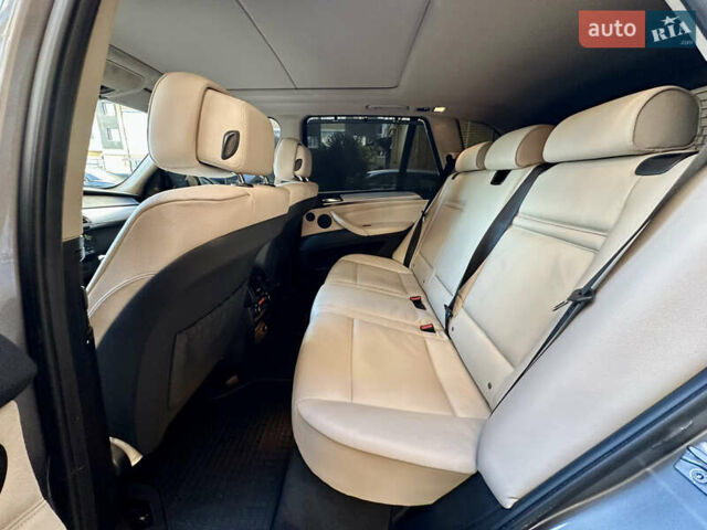 Серый БМВ Х5, объемом двигателя 3 л и пробегом 311 тыс. км за 16900 $, фото 30 на Automoto.ua