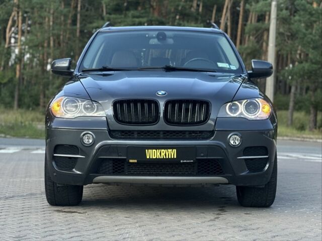 Сірий БМВ Х5, об'ємом двигуна 3 л та пробігом 214 тис. км за 12800 $, фото 1 на Automoto.ua