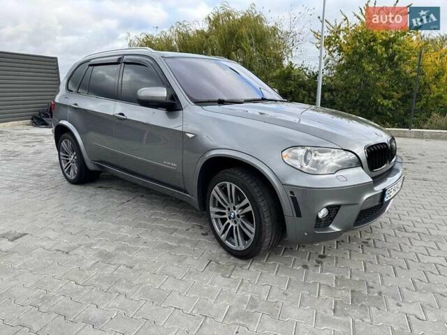 Серый БМВ Х5, объемом двигателя 3 л и пробегом 190 тыс. км за 16900 $, фото 1 на Automoto.ua