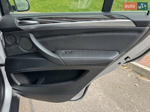 БМВ Х5 2012 в Киеве на Automoto.ua Серый БМВ Х5, объемом двигателя 2.98 л и пробегом 285 тыс. км за 12500 $, фото 17 на Automoto.ua