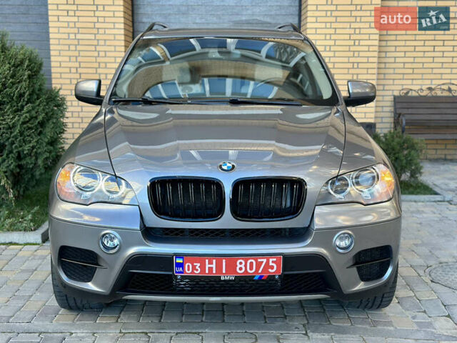 Серый БМВ Х5, объемом двигателя 3 л и пробегом 311 тыс. км за 16900 $, фото 6 на Automoto.ua