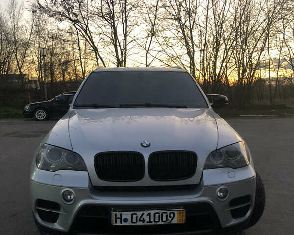 Сірий БМВ Х5, об'ємом двигуна 3 л та пробігом 258 тис. км за 18000 $, фото 11 на Automoto.ua