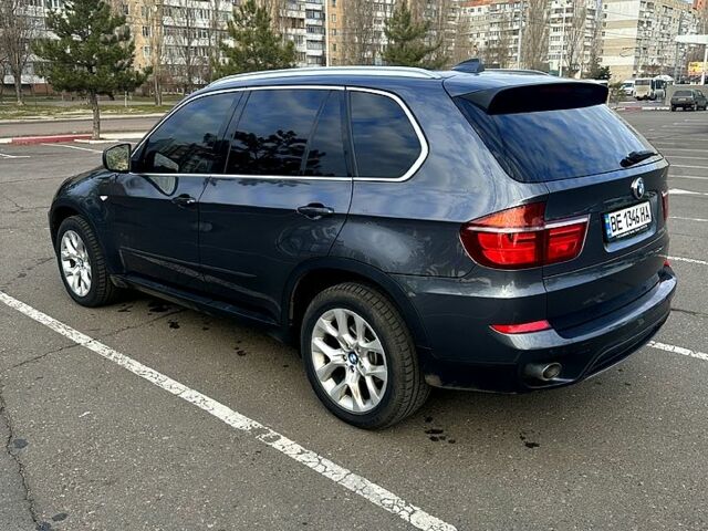 Серый БМВ Х5, объемом двигателя 3 л и пробегом 208 тыс. км за 17800 $, фото 8 на Automoto.ua