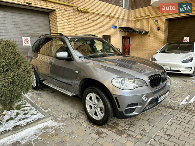 Серый БМВ Х5, объемом двигателя 2.99 л и пробегом 285 тыс. км за 16900 $, фото 20 на Automoto.ua