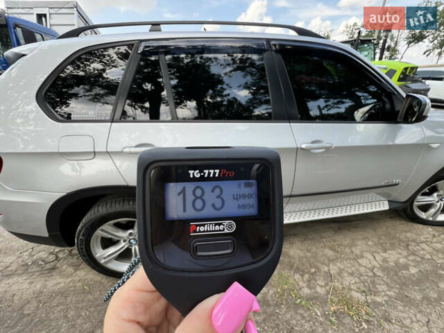 Серый БМВ Х5, объемом двигателя 3 л и пробегом 205 тыс. км за 18200 $, фото 22 на Automoto.ua