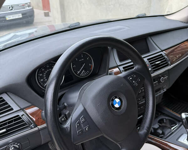 Серый БМВ Х5, объемом двигателя 2.99 л и пробегом 211 тыс. км за 16500 $, фото 16 на Automoto.ua