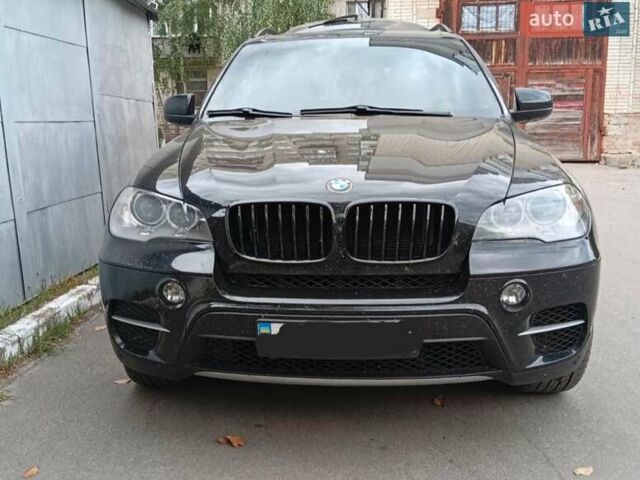 Сірий БМВ Х5, об'ємом двигуна 2.99 л та пробігом 167 тис. км за 22000 $, фото 2 на Automoto.ua