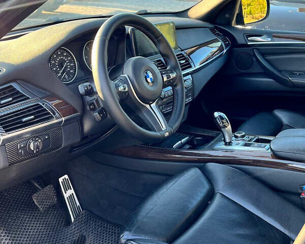 Сірий БМВ Х5, об'ємом двигуна 3 л та пробігом 248 тис. км за 18000 $, фото 7 на Automoto.ua