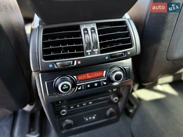 Серый БМВ Х5, объемом двигателя 3 л и пробегом 253 тыс. км за 15700 $, фото 67 на Automoto.ua