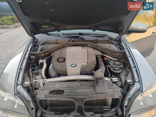 Серый БМВ Х5, объемом двигателя 2.99 л и пробегом 207 тыс. км за 17999 $, фото 12 на Automoto.ua