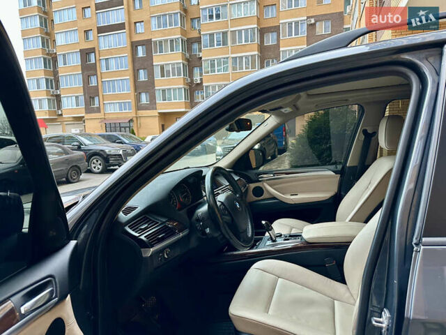 Серый БМВ Х5, объемом двигателя 2.99 л и пробегом 253 тыс. км за 16900 $, фото 15 на Automoto.ua