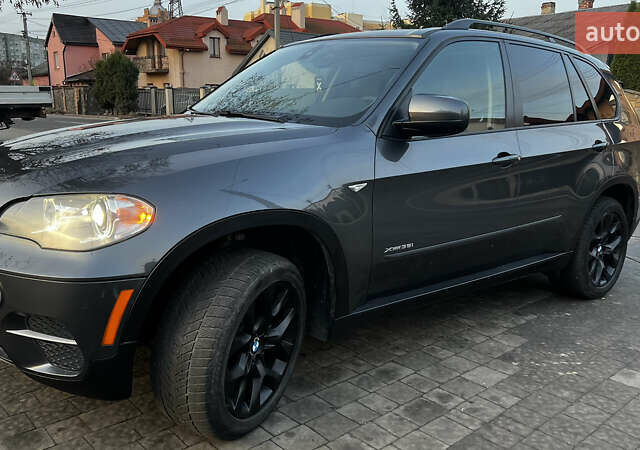 Сірий БМВ Х5, об'ємом двигуна 2.98 л та пробігом 239 тис. км за 12800 $, фото 12 на Automoto.ua