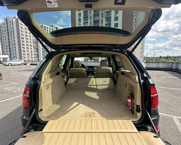 Серый БМВ Х5, объемом двигателя 3 л и пробегом 220 тыс. км за 16500 $, фото 27 на Automoto.ua