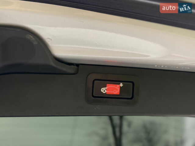 Сірий БМВ Х5, об'ємом двигуна 3 л та пробігом 198 тис. км за 18500 $, фото 16 на Automoto.ua