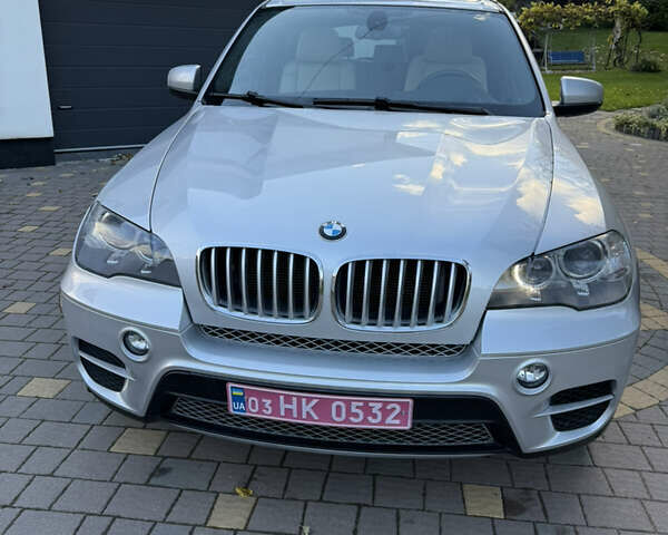 Серый БМВ Х5, объемом двигателя 3 л и пробегом 226 тыс. км за 16500 $, фото 2 на Automoto.ua