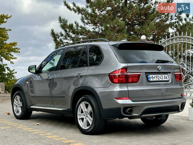 Серый БМВ Х5, объемом двигателя 2.99 л и пробегом 211 тыс. км за 16500 $, фото 9 на Automoto.ua