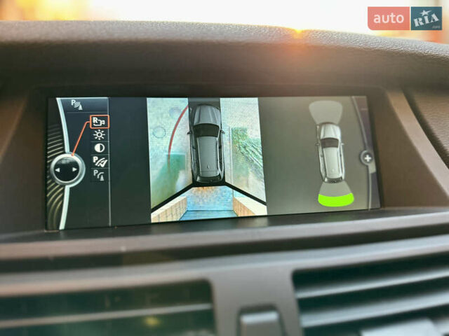 Серый БМВ Х5, объемом двигателя 3 л и пробегом 311 тыс. км за 16900 $, фото 33 на Automoto.ua