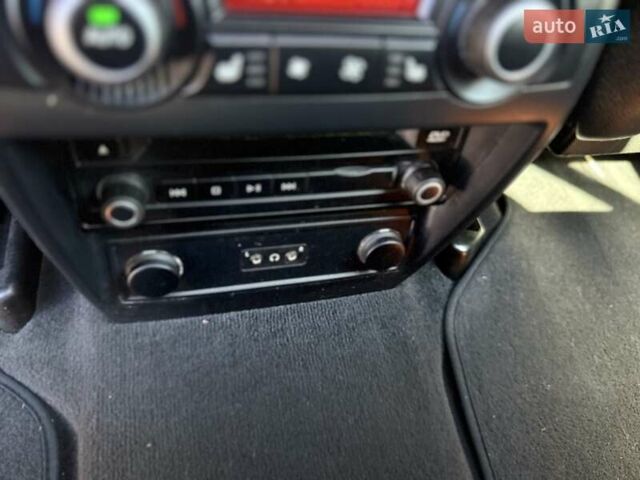 Серый БМВ Х5, объемом двигателя 3 л и пробегом 253 тыс. км за 15800 $, фото 76 на Automoto.ua