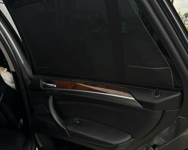 Серый БМВ Х5, объемом двигателя 2.99 л и пробегом 230 тыс. км за 18200 $, фото 15 на Automoto.ua