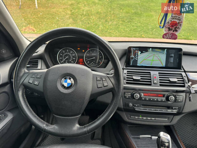 БМВ Х5 2012 в Киеве на Automoto.ua Серый БМВ Х5, объемом двигателя 2.98 л и пробегом 285 тыс. км за 12500 $, фото 31 на Automoto.ua