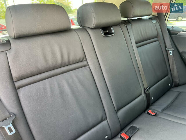 Серый БМВ Х5, объемом двигателя 2.98 л и пробегом 285 тыс. км за 15999 $, фото 43 на Automoto.ua