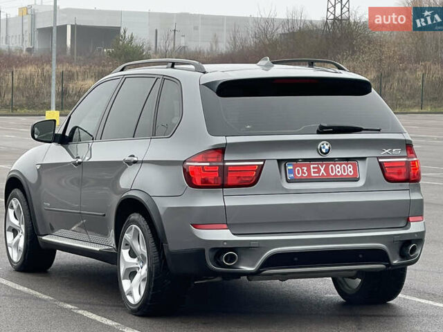 Серый БМВ Х5, объемом двигателя 3 л и пробегом 328 тыс. км за 16950 $, фото 15 на Automoto.ua