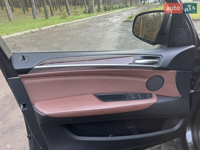 Серый БМВ Х5, объемом двигателя 2.98 л и пробегом 215 тыс. км за 11900 $, фото 35 на Automoto.ua