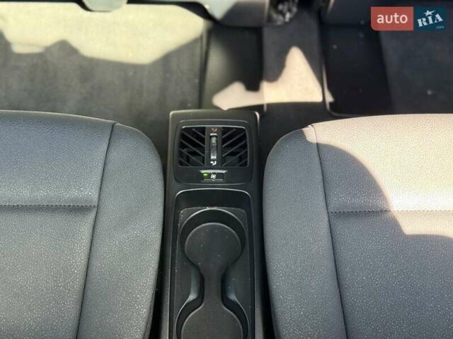 Серый БМВ Х5, объемом двигателя 3 л и пробегом 253 тыс. км за 15800 $, фото 58 на Automoto.ua