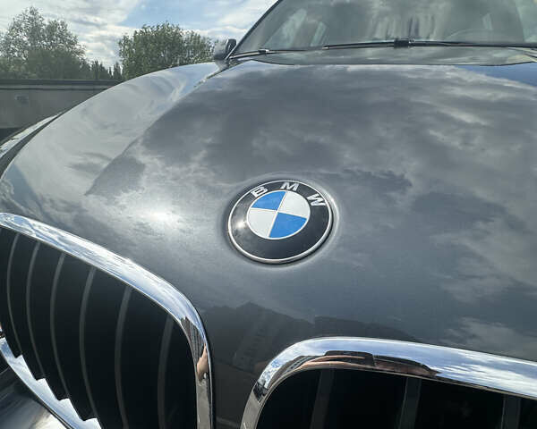 Серый БМВ Х5, объемом двигателя 3 л и пробегом 220 тыс. км за 16500 $, фото 13 на Automoto.ua