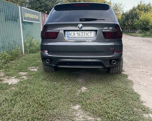Сірий БМВ Х5, об'ємом двигуна 2.99 л та пробігом 193 тис. км за 19200 $, фото 3 на Automoto.ua