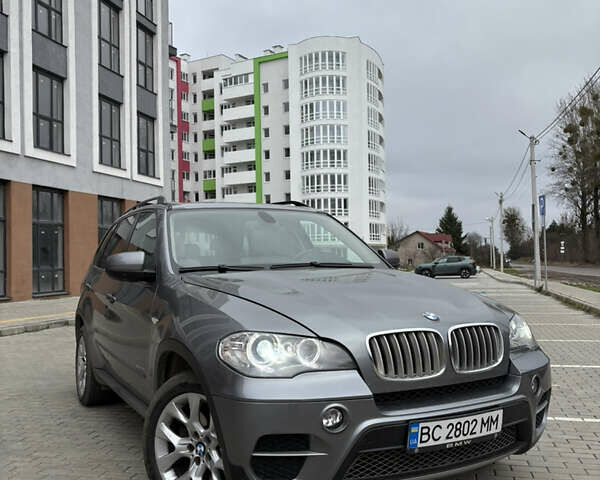 Серый БМВ Х5, объемом двигателя 2.98 л и пробегом 154 тыс. км за 13300 $, фото 1 на Automoto.ua