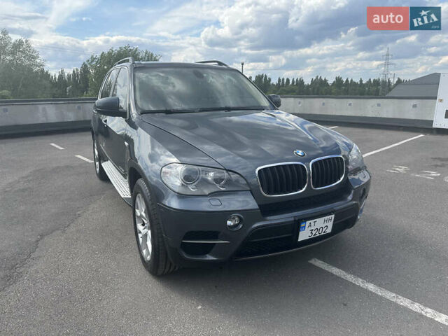 Серый БМВ Х5, объемом двигателя 3 л и пробегом 220 тыс. км за 16500 $, фото 3 на Automoto.ua