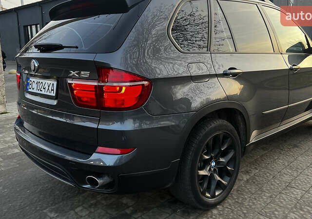Сірий БМВ Х5, об'ємом двигуна 2.98 л та пробігом 239 тис. км за 12800 $, фото 14 на Automoto.ua