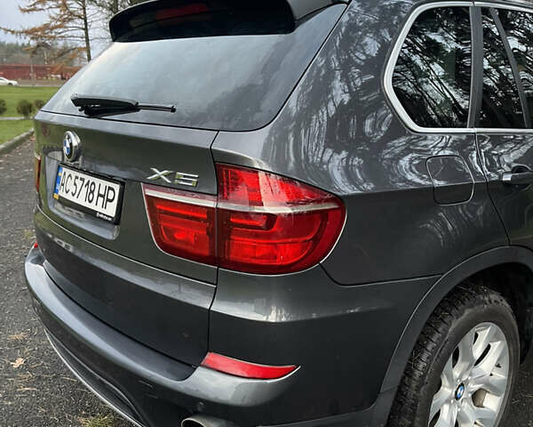 Серый БМВ Х5, объемом двигателя 2.98 л и пробегом 215 тыс. км за 11900 $, фото 14 на Automoto.ua