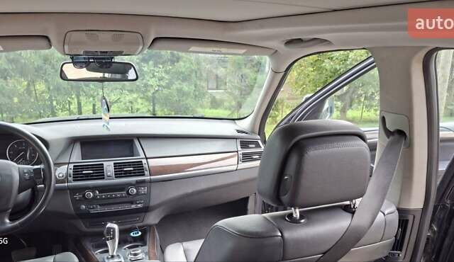 Серый БМВ Х5, объемом двигателя 3 л и пробегом 220 тыс. км за 17500 $, фото 25 на Automoto.ua