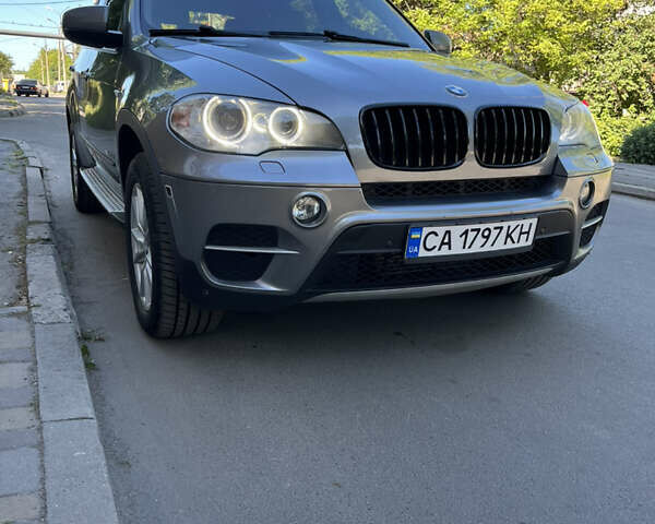 Серый БМВ Х5, объемом двигателя 3 л и пробегом 241 тыс. км за 16300 $, фото 8 на Automoto.ua