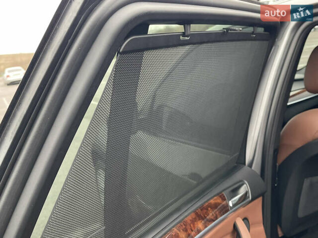 Серый БМВ Х5, объемом двигателя 3 л и пробегом 328 тыс. км за 16950 $, фото 37 на Automoto.ua