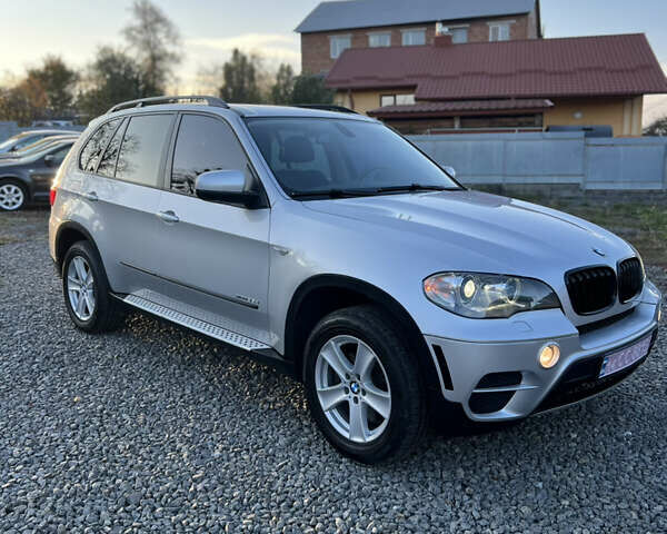 Серый БМВ Х5, объемом двигателя 3 л и пробегом 284 тыс. км за 16500 $, фото 2 на Automoto.ua