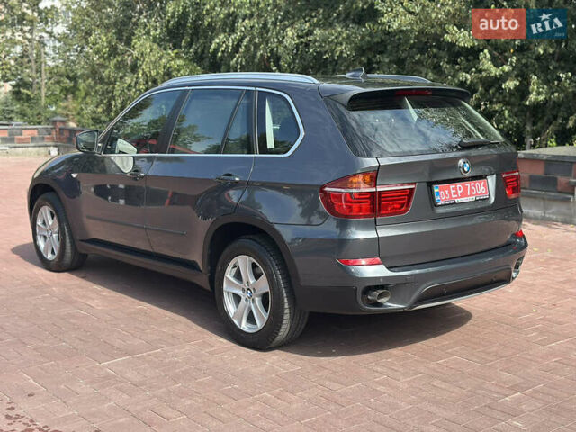 Сірий БМВ Х5, об'ємом двигуна 3 л та пробігом 290 тис. км за 18900 $, фото 3 на Automoto.ua