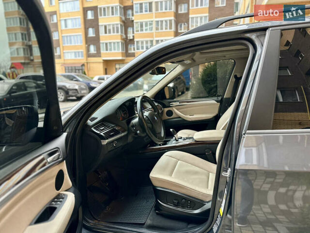 Серый БМВ Х5, объемом двигателя 2.99 л и пробегом 253 тыс. км за 16900 $, фото 19 на Automoto.ua