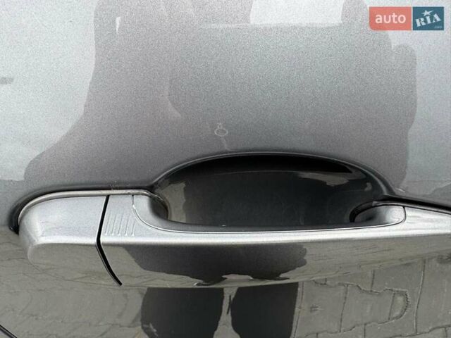 Серый БМВ Х5, объемом двигателя 3 л и пробегом 190 тыс. км за 16900 $, фото 10 на Automoto.ua