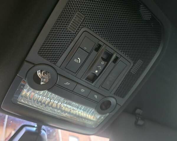 Сірий БМВ Х5, об'ємом двигуна 2.99 л та пробігом 222 тис. км за 20000 $, фото 23 на Automoto.ua