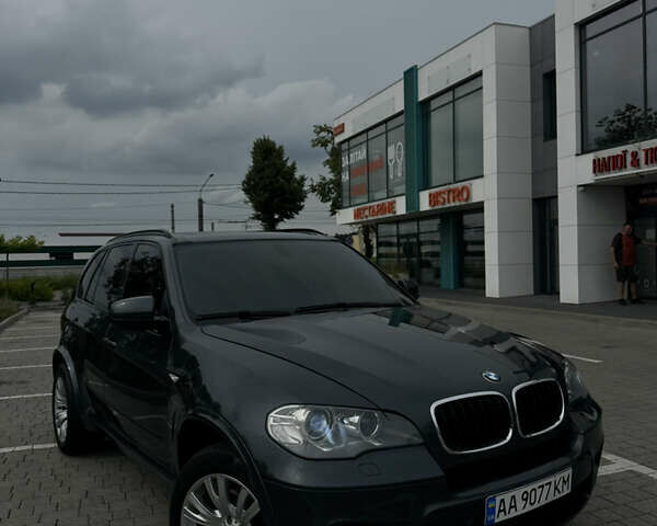 Серый БМВ Х5, объемом двигателя 2.99 л и пробегом 230 тыс. км за 18200 $, фото 6 на Automoto.ua